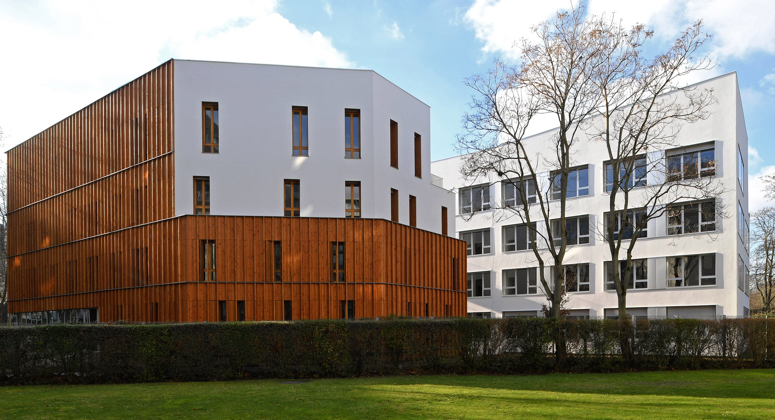 Assistant(e) administratif(ve) et marchés 2 Résidence étudiante rue D'avia