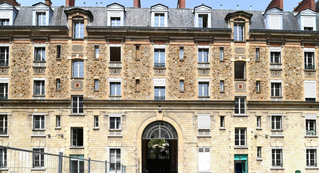 Etablissement multi-accueil - 45, boulevard Exelmans - Création d'une crèche