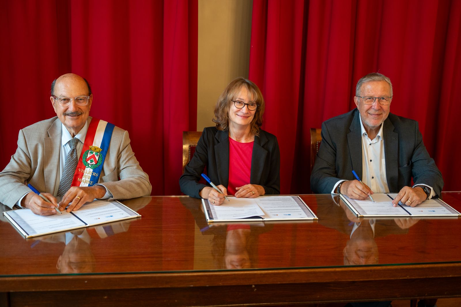 Paris Habitat s’engage à Villiers-sur-Marne pour renforcer la prévention des impayés locatifs 1 1000014675